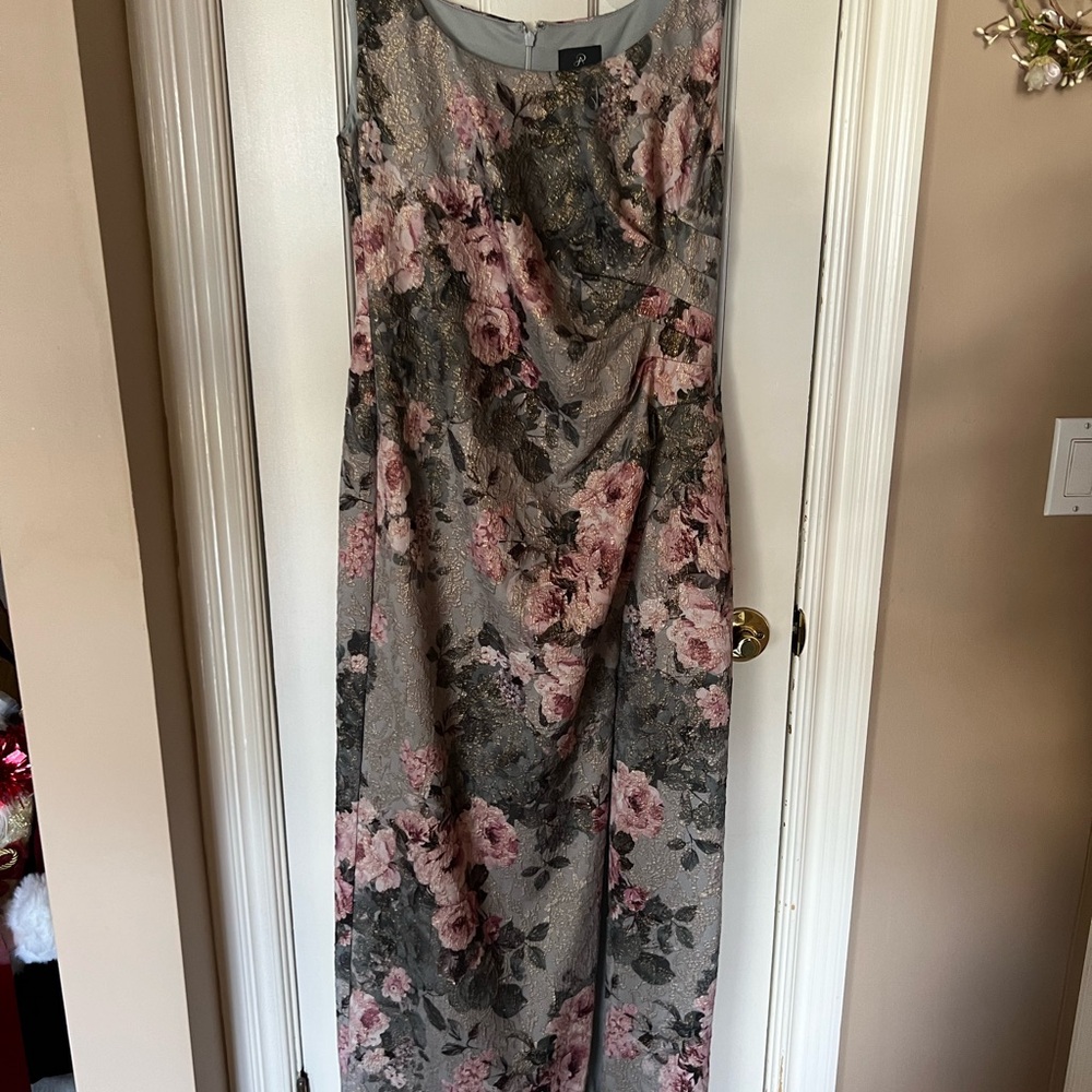 Beautiful full length, Adrianna Papell